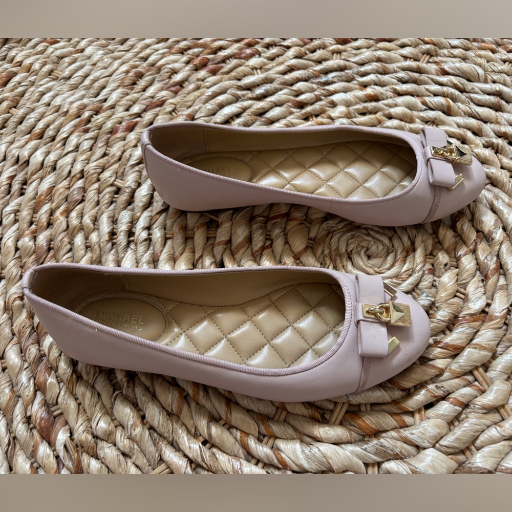 Michael Kors Pink Ballet Leather Flats Size 6.5